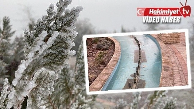 Ağaçlar kırağı tuttu, süs havuzları dondu