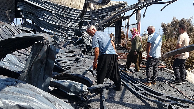 25 yıllık emek kundaklamayla kül oldu: En mutlu günlerini komşu zehire çevirmiş