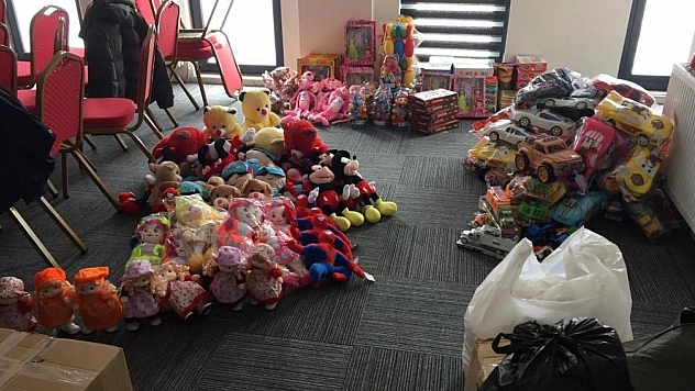 7 yaşındaki Hiranur'dan depremzede  akranlarına duygulandıran not