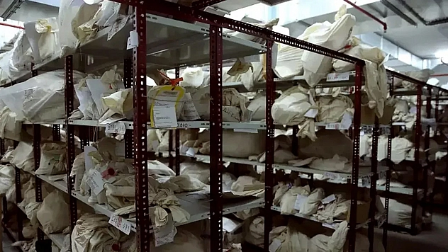 Adalar Adliyesi'nde şok soygun: Zabıt katibi emanet silahları çaldı