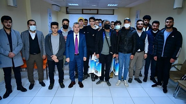 Ahmet Çalık anısına düzenlenen pes turnuvasında ödüller sahiplerini buldu