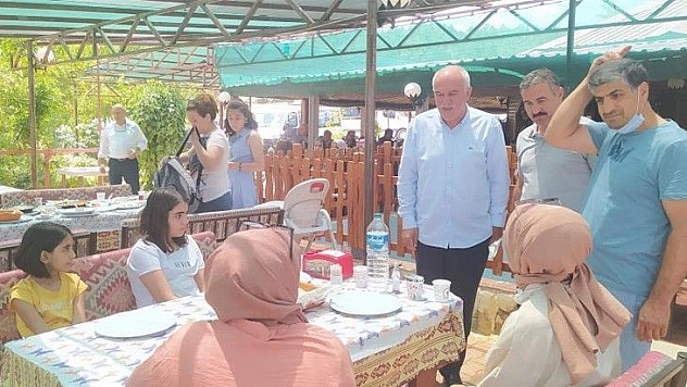 Aile ve Sosyal Hizmetler İl Müdürü Suat Kenç, 'Koruyucu aile hizmeti çocuklarımızın geleceği için çok önemlidir'