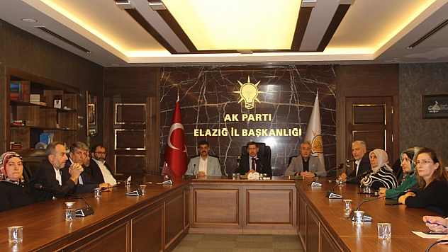 Ak Parti'de Kongre Hazırlığı