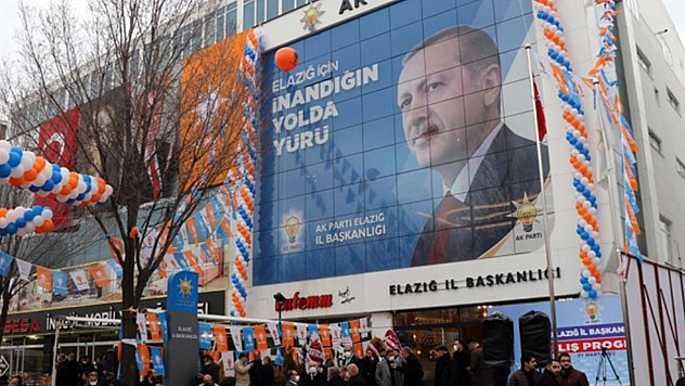 Ak Parti Elazığ Kadın Kolları İl Başkanlığı yürütme kurulu listesi açıklandı