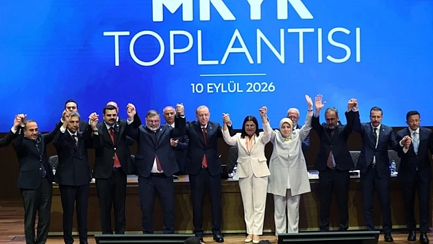 AK Parti'ye 4 Belediye Başkanı daha katıldı