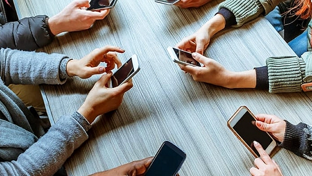 Akıllı Telefon, Körelmiş Gençlik