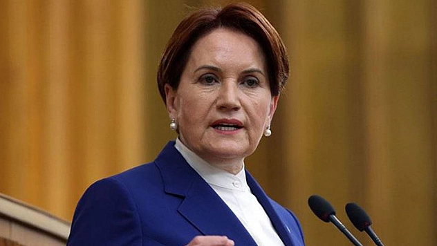 Akşener Arafta