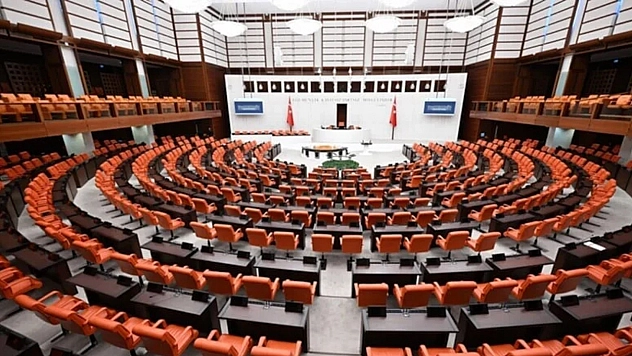 Alkollü içki satışında yeni dönem! Düzenleme Meclis'e geliyor