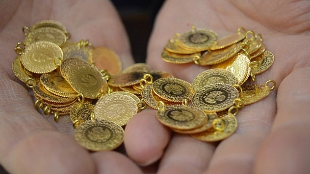 Altın yatırımcıları dikkat! Yıl sonu için altın fiyatlarında yeni senaryo