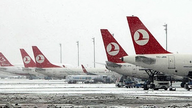Ankara Ve İstanbul'a Yapılacak Uçuşlar Ertelendi