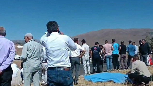 Aracın çarptığı yaşlı adam hayatını kaybetti