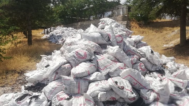 Arguvan'da ihtiyaç sahiplerine kömür dağıtımı başladı