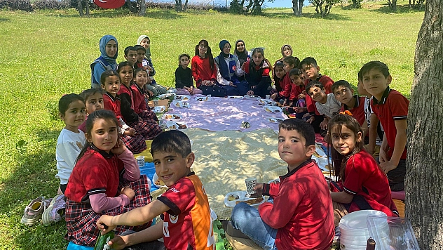 Arıcak'ta İyilik Projesi sürüyor