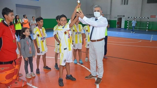 Arslantepe Höyüğü Hokey Ligi'nde şampiyon belli oldu