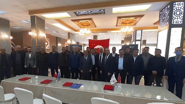 ASRİAD'ta Aziz Özel güven tazeledi