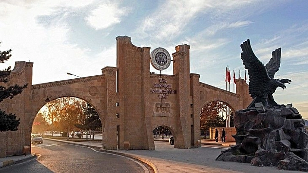 Atatürk Üniversitesi 20 akademik personel alacak