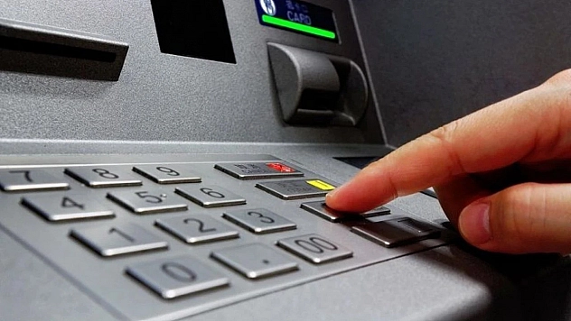ATM'lerde yeni dönem başladı: Artık gram altın verecek