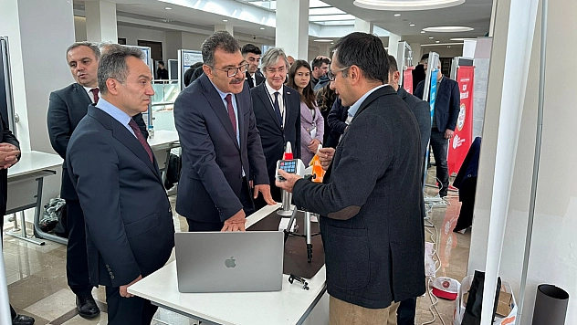 AÜB Tarafından 2. Ar-Ge Proje Pazarı ve Üniversite Tanıtım Günleri Düzenlendi