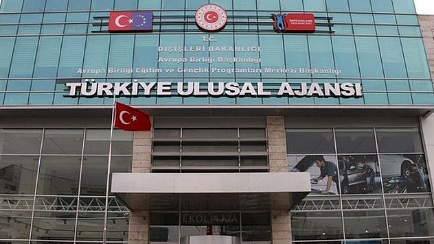 Avrupa Birliği Eğitim ve Gençlik Programları Merkezi 80 personel alacak