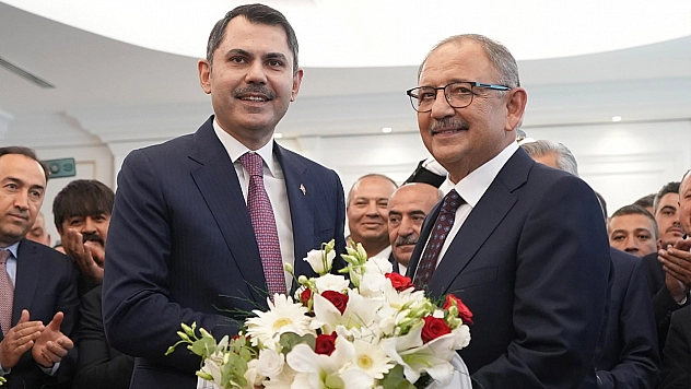 Bakan Kurum'un Depremzede Hassasiyeti