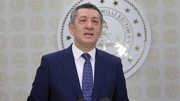 Bakan Selçuk: '1 Mart Pazartesi günü ilkokullarımızın tüm sınıf düzeyleriyle açılması kararını aldık'