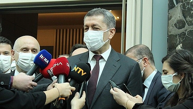 Bakan Selçuk'tan öğretmenlerin aşılanmasıyla ilgili açıklama