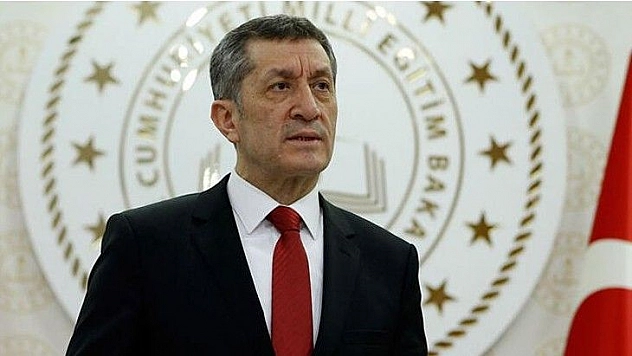 Bakan Selçuk'un istifa ettiği iddialarına yönelik MEB'den açıklama