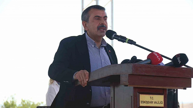 Bakan Tekin: 'Milli ve yerli bir müfredat sistemi oluşturduk'