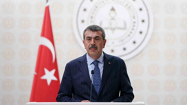 Bakan Tekin'den tercih sürecindeki öğrencilere müjde