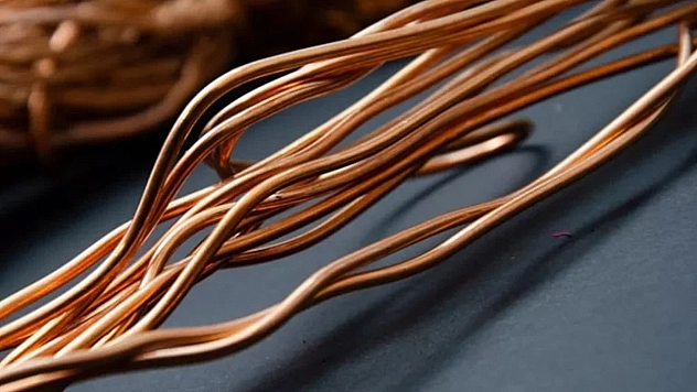 Bakır tahtını kaybediyor: Isıyı üç kat daha iyi ileten yeni metal keşfedildi