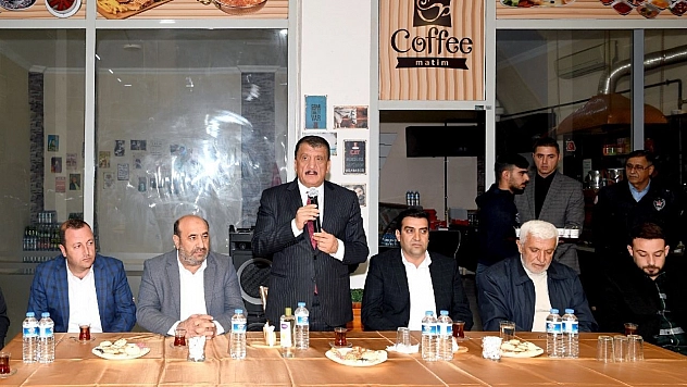 Başkan Gürkan, esnaflarla bir araya geldi