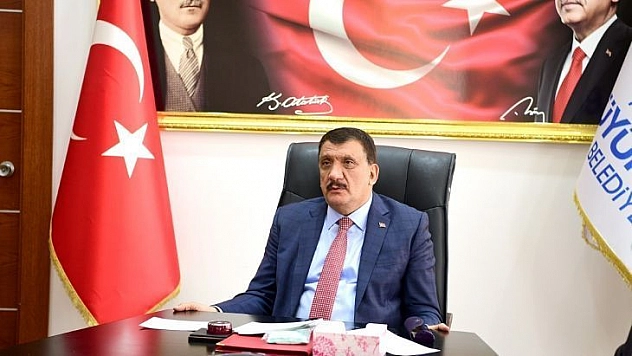 Başkan Gürkan, öğrencilerle söyleşiye katıldı