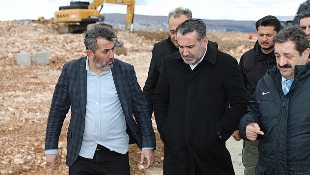 Başkan Şerifoğullar, Güneykent Seyir Yolu Projesinin Devam Eden Çalışmalarını Yerinde İnceledi