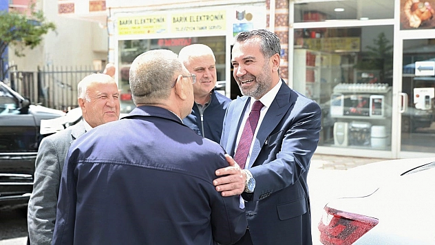 Başkan Şerifoğulları asfaltlama çalışmalarını yerinde inceledi