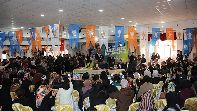 Başkan Şerifoğulları, Doğukent Mahallesi'nde 'Elazığ Seninle Gurur Duyuyor' Sloganlarıyla Karşılandı