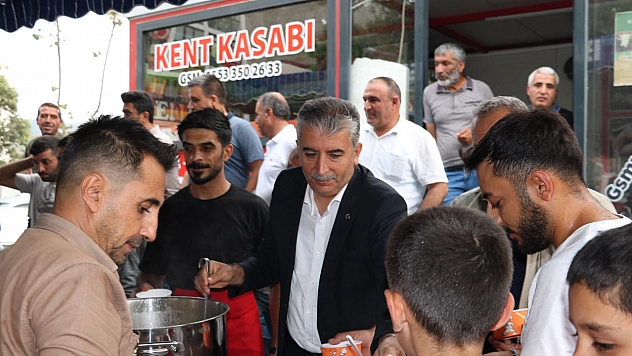 Başkan Turus'tan hem vefa hem paylaşım etkinliği