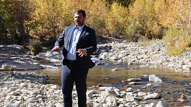 Başkan Altınışık: 'Eti Krom A.Ş. atıklarını dereye döküyor'