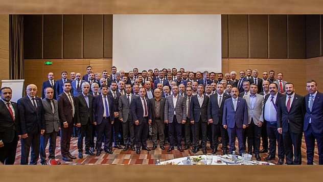 Başkanlarla Buluşan Özgür Özel'den Açıklama