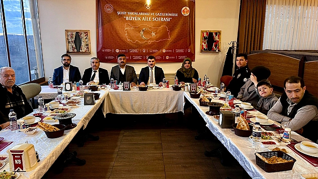 Baskil kaymakamı Çıkrık, Şehit yakınları ve Gaziler ile iftarda bir araya geldi