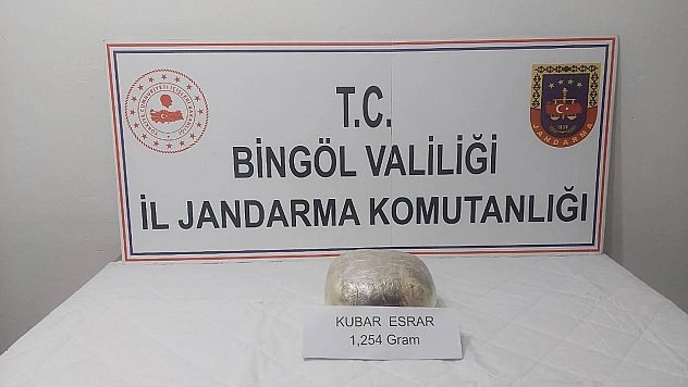 Bingöl'de 1 kilo esrar ele geçirildi