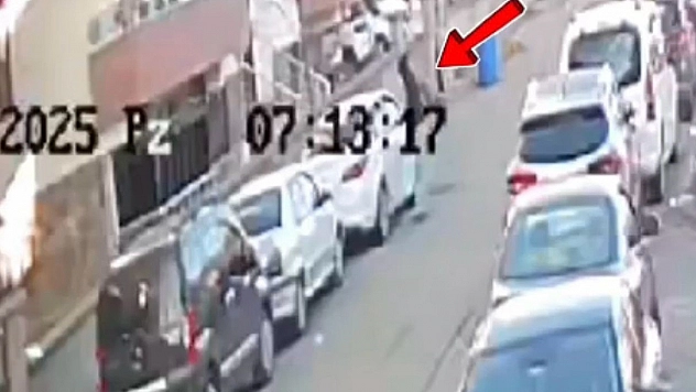 Bingöl'de çaldıkları araçla kaza yapıp kaçtılar