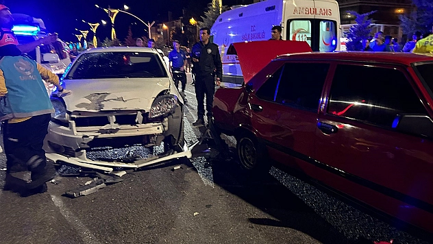 Bingöl'de feci kaza: 6 yaralı