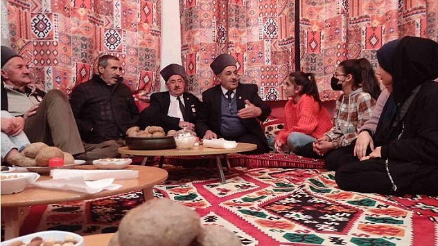 Bingöl'de Kıbrıs gazileri, çocuklara anılarını anlattı