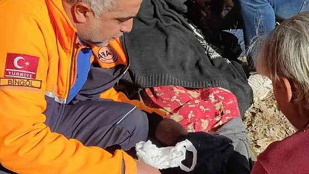 Bingöl'de kuşburnu toplanken kaybolan yaşlı kadın bulundu