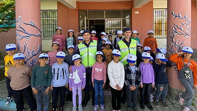 Bingöl'de Öğrencilere Trafik Eğitimi Verildi