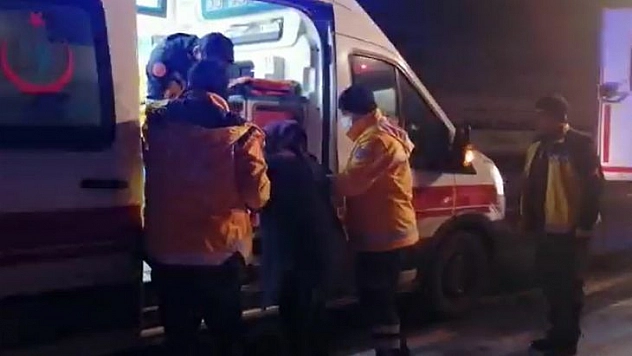 Bingöl'de UMKE 2 aylık hamile kadın için seferber oldu