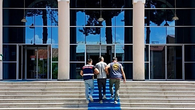 Bingöl'de yakalanan şahıslar Elazığ'a getirildi