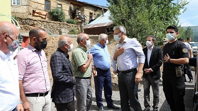 Bingöl Valisi Ekinci, Sütlüce köyünde vatandaşlarla buluştu