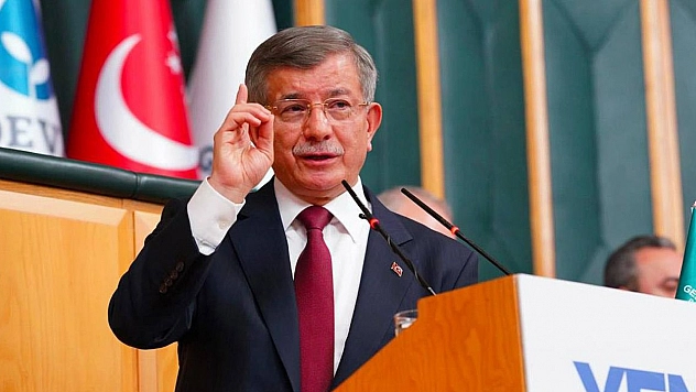 Bomba iddia: Ahmet Davutoğlu siyaseti bırakıyor