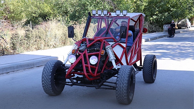 Bu aracı gören bir daha dönüp bakıyor